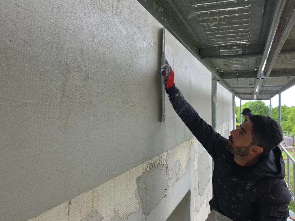 ITE laine de roche 160 mm — Les Ancizes-Comps — image 1