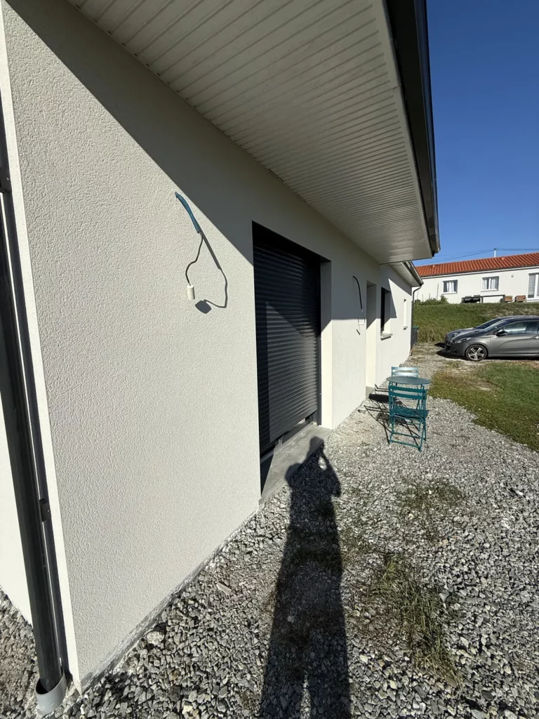 Enduit à finition grattée — Billom — image 1